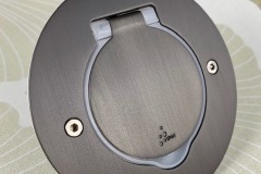 Prise à clapet étanche IP44 ronde Canon de fusil Platinum