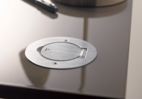 Prise à clapet étanche IP44 ronde acier brossé  Platinum